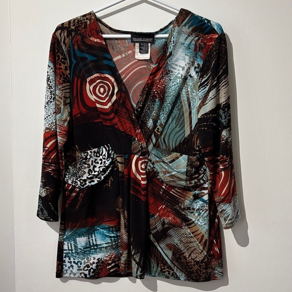 ✨Frank Lyman Design Vintage (16) Multicolor Abstract Top - Picture 2 of 6
